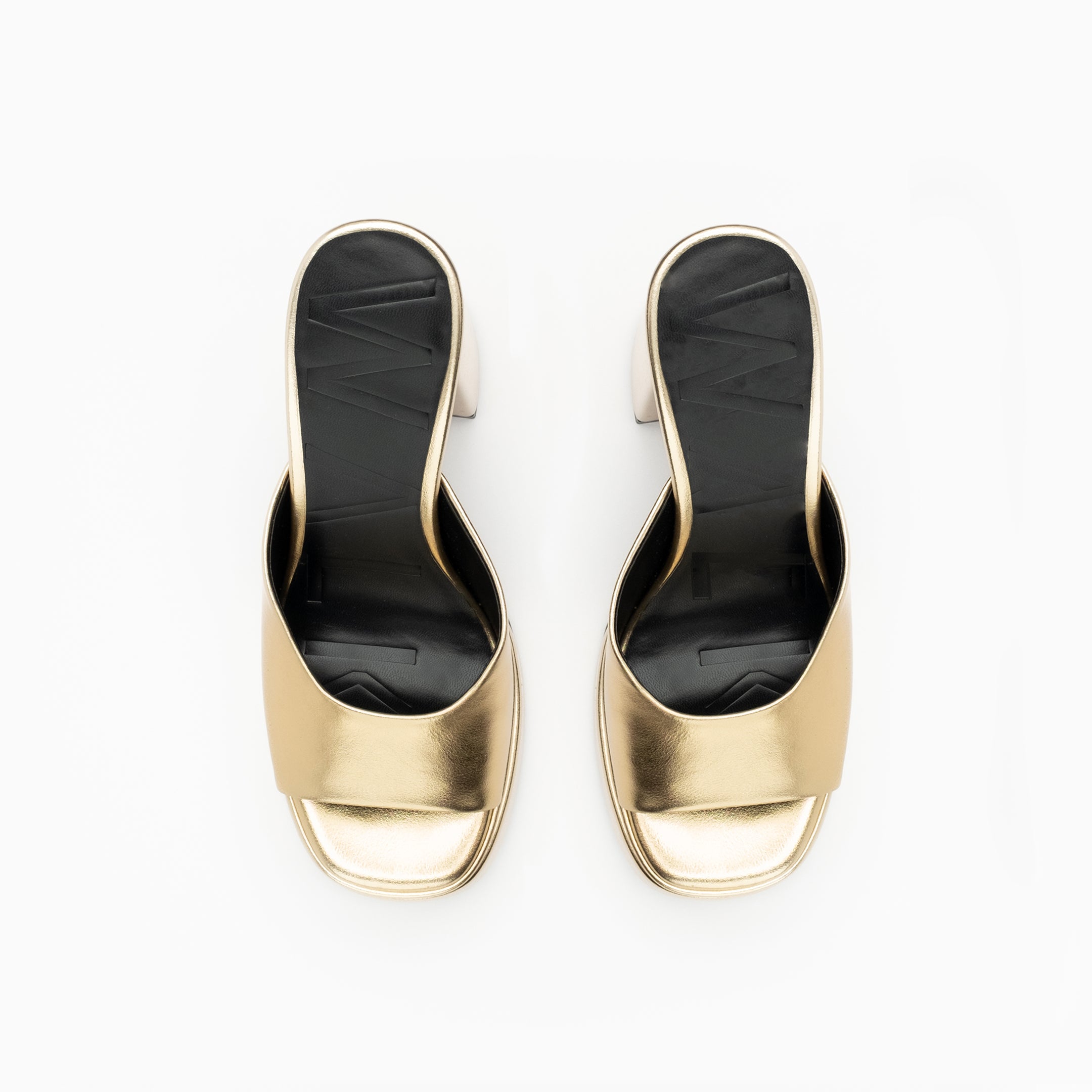 Walk London Womens Phoebe Platform Mule in Gold