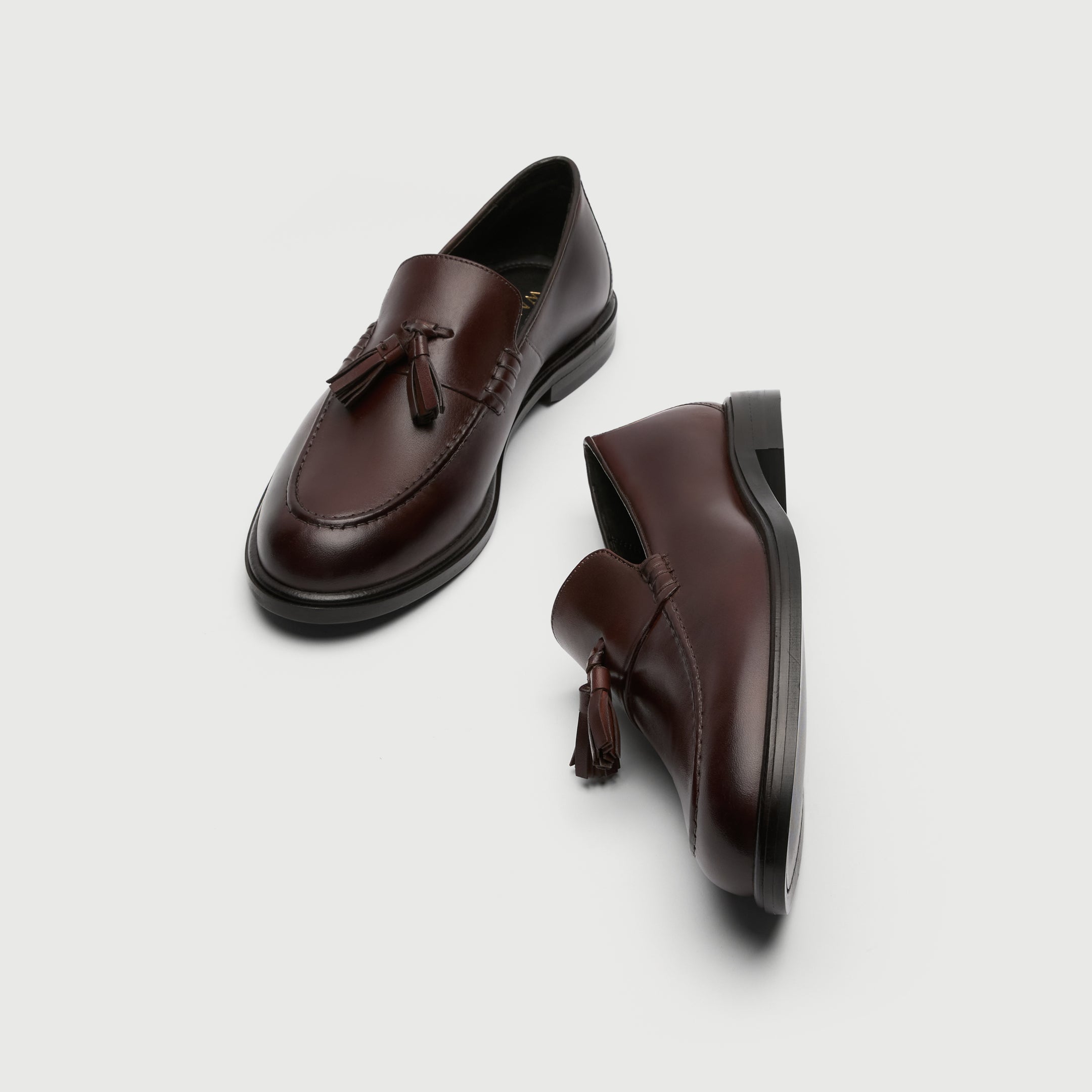 Walk London Mens Putney Tassel Loafer - Brown Leather
