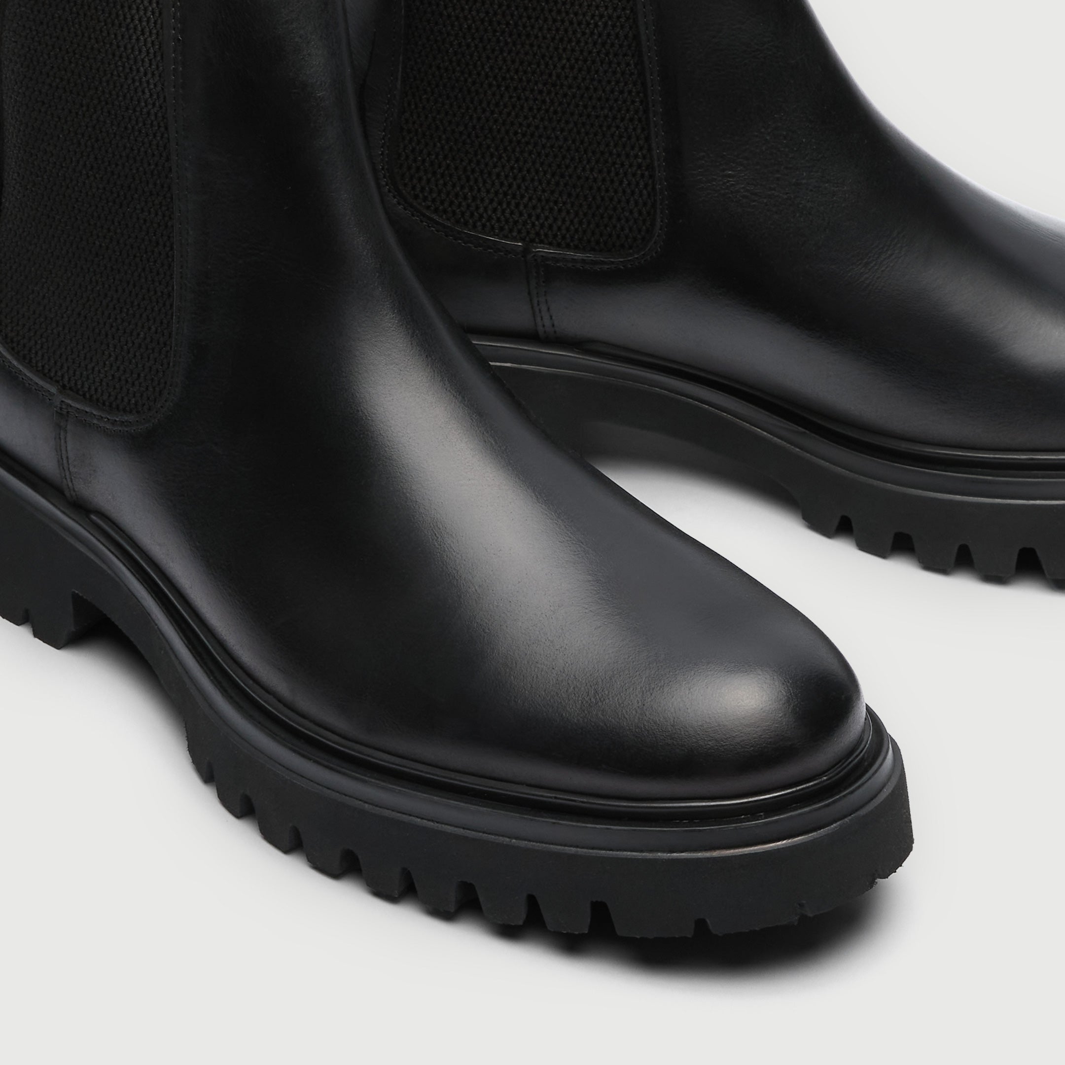 Walk London Mens Boston Chelsea Boot in Black Leather