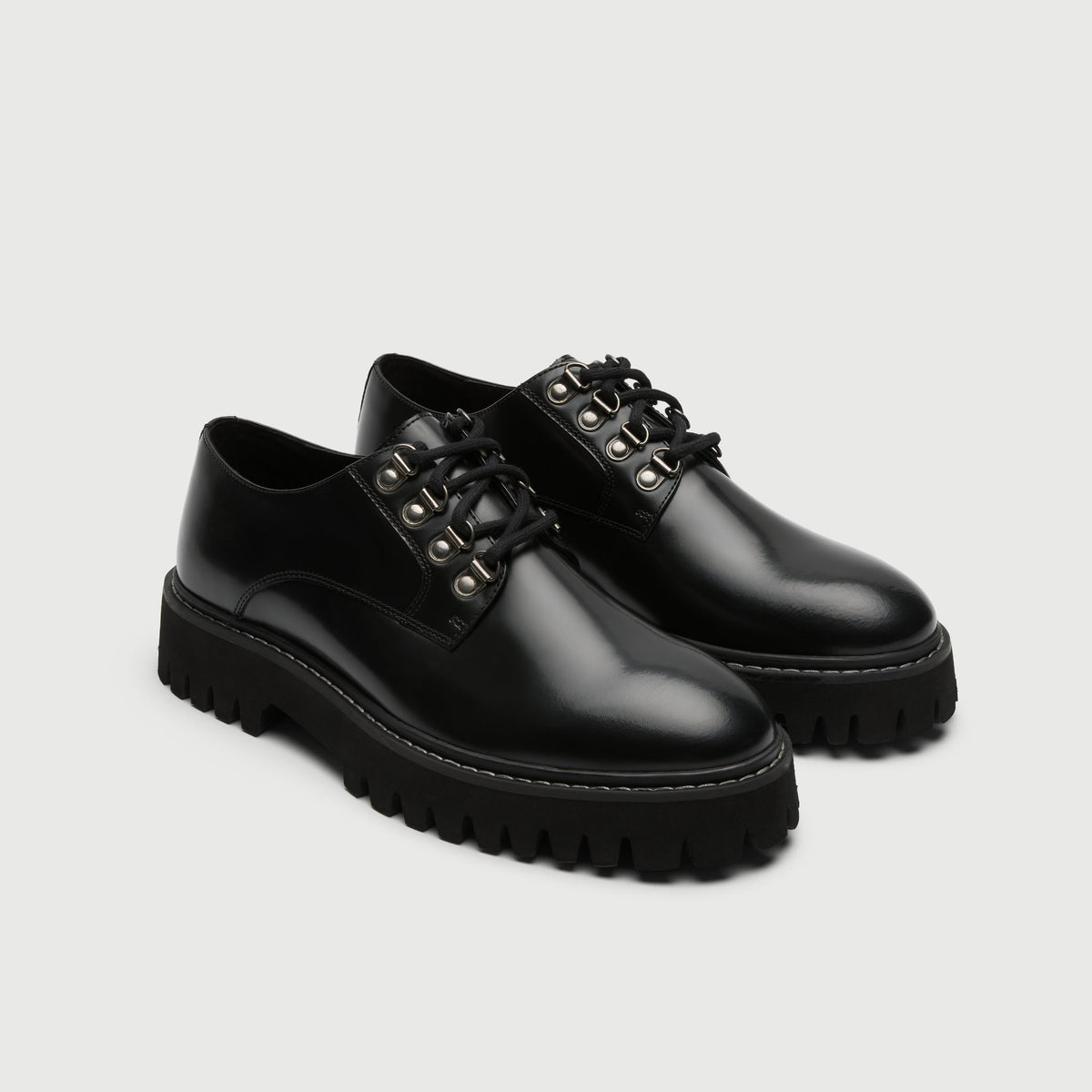 Walk London Bromley Hiking Shoes in Black Leather three quarter view