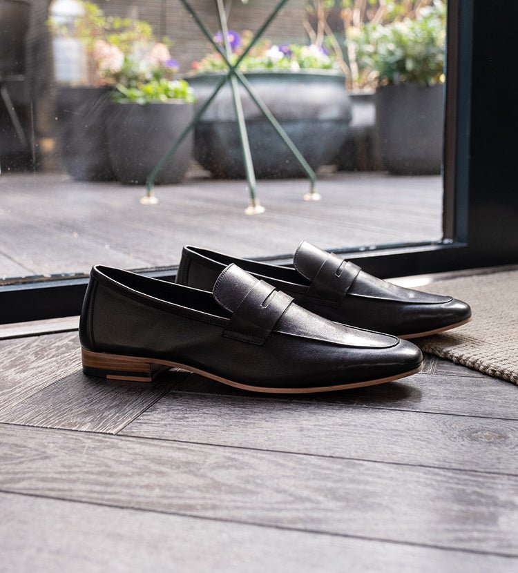 Walk London Capri Saddle Loafer in Black Leather
