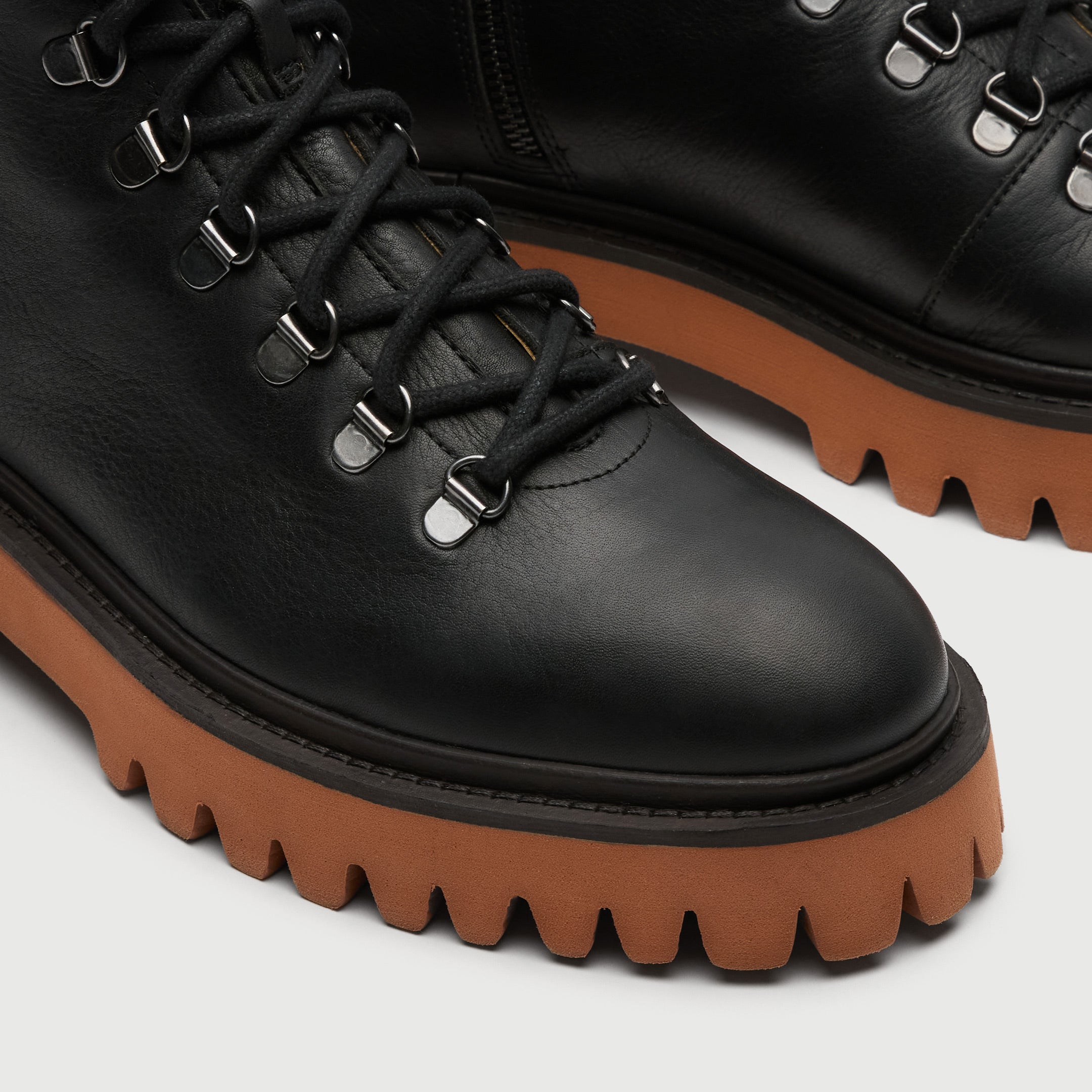 Walk London Shoes Hopper Hiking Boot in black leather and red sole