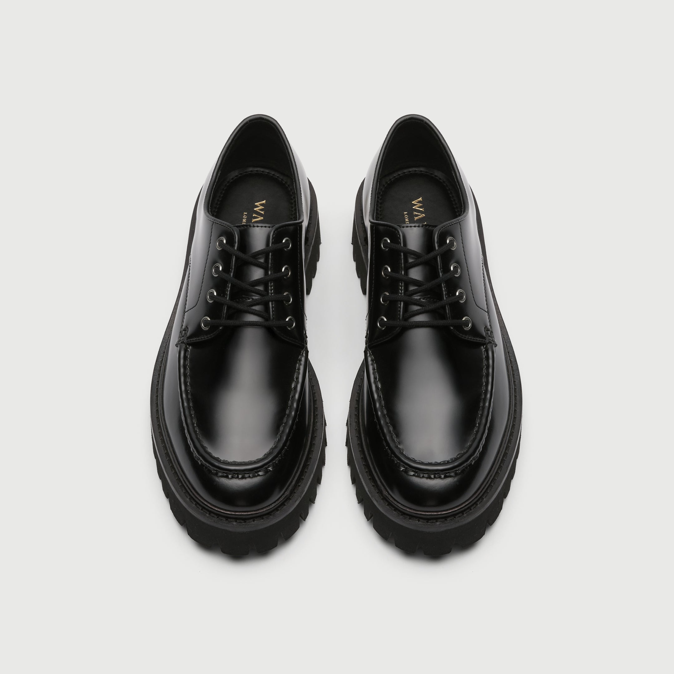 Walk London Hopper lace shoe in black smooth leather and cleated sole