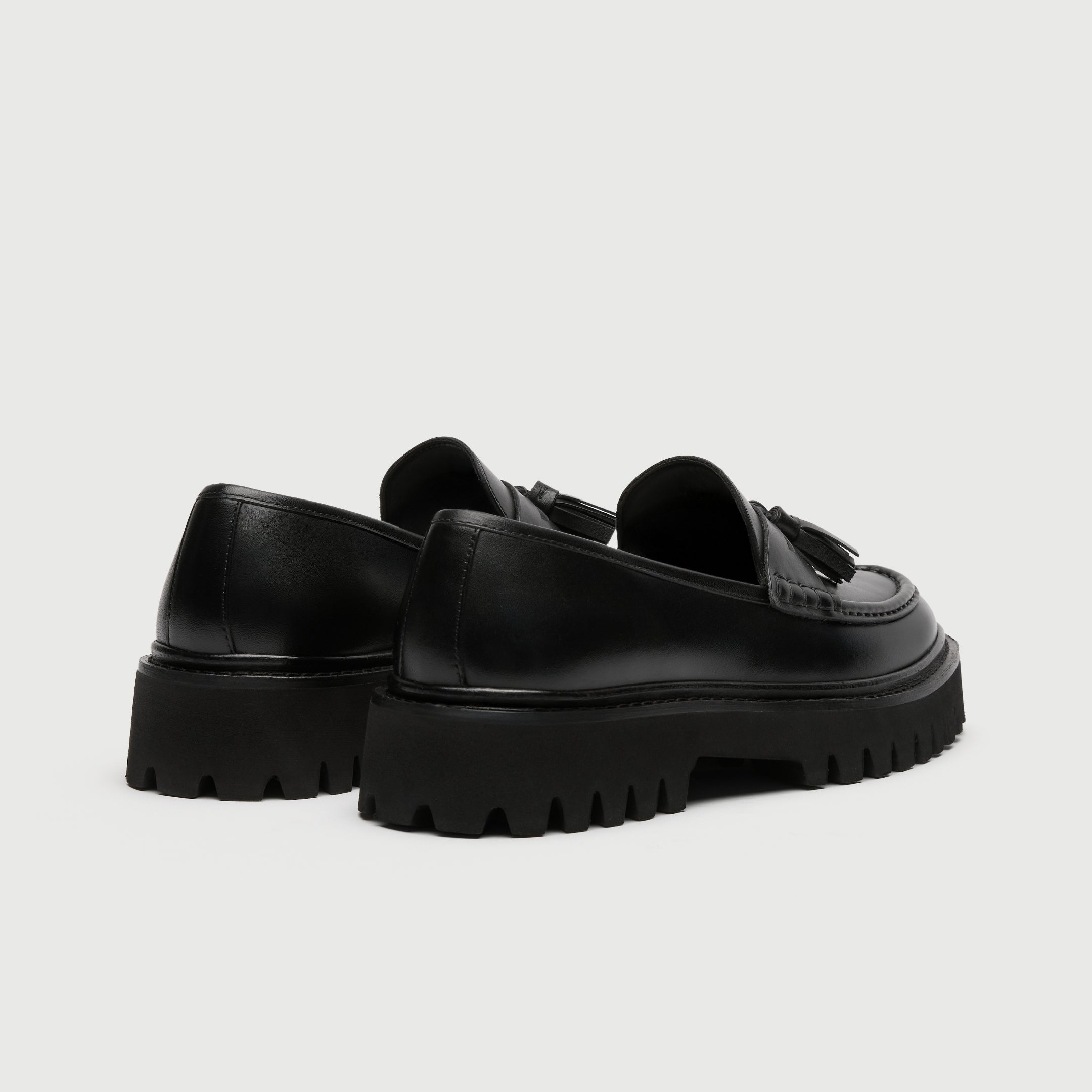 Walk London Hopper tassel loafer in black leather