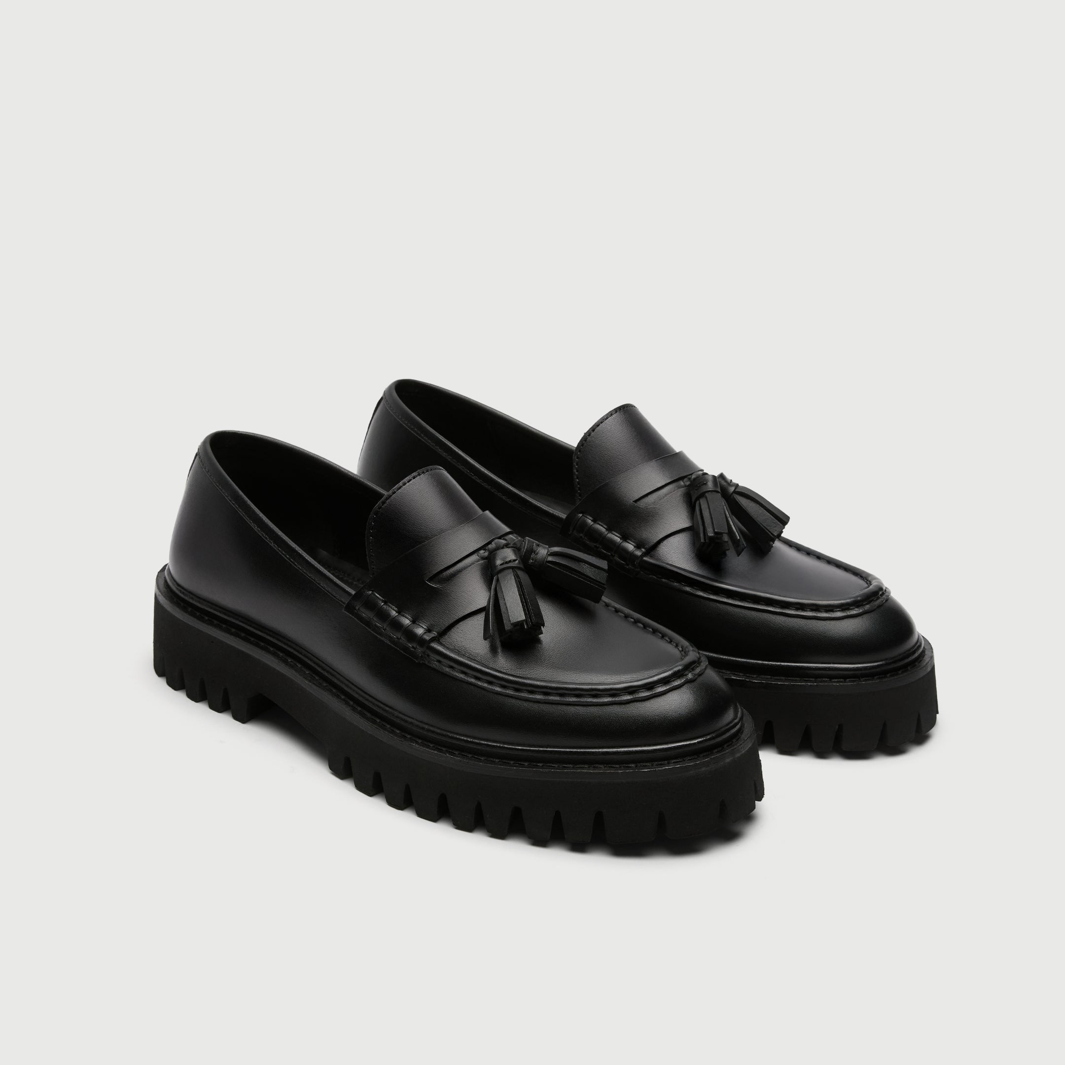 Walk London Hopper tassel loafer in black leather