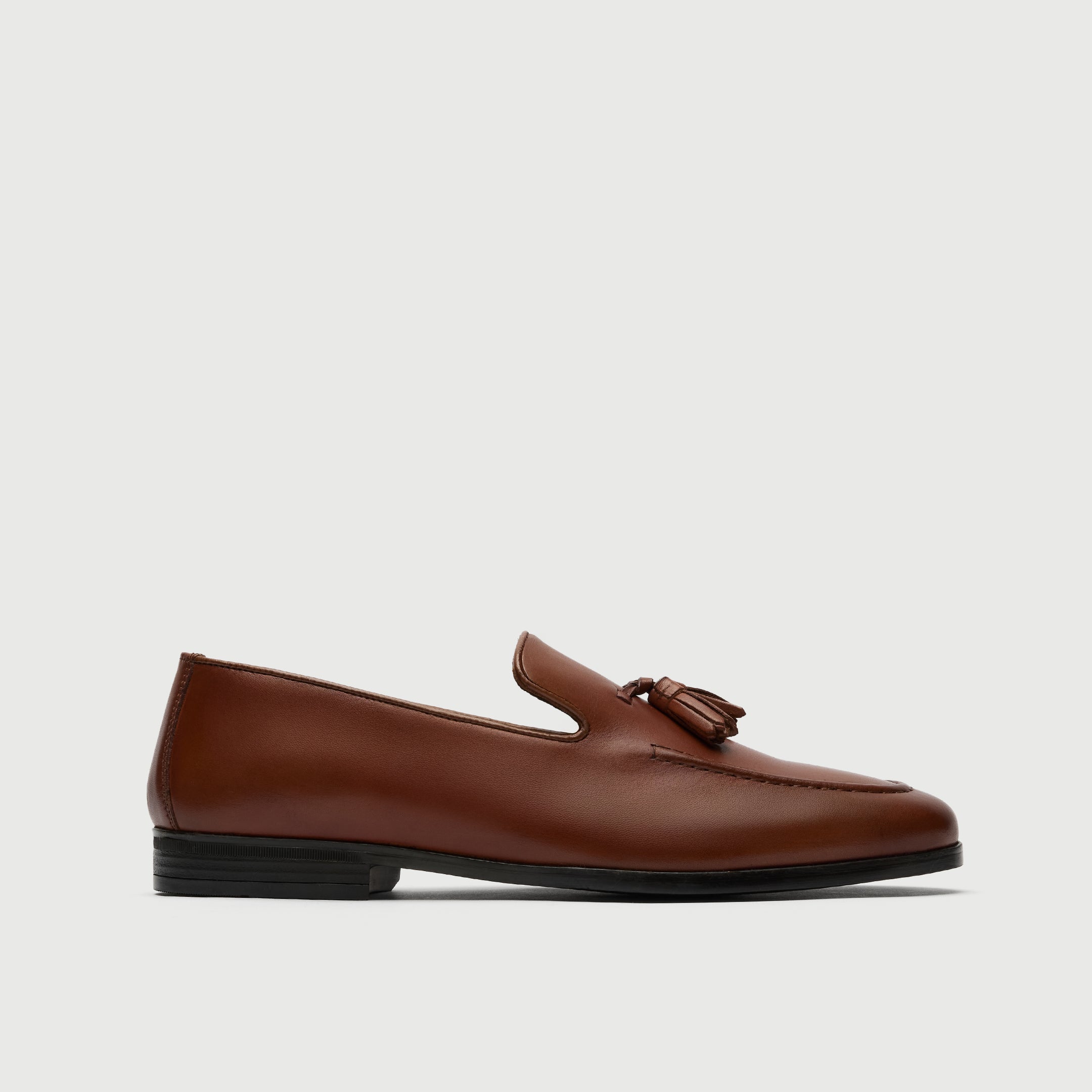 Walk London Ischia Tan Leather Tassel Loafer side view