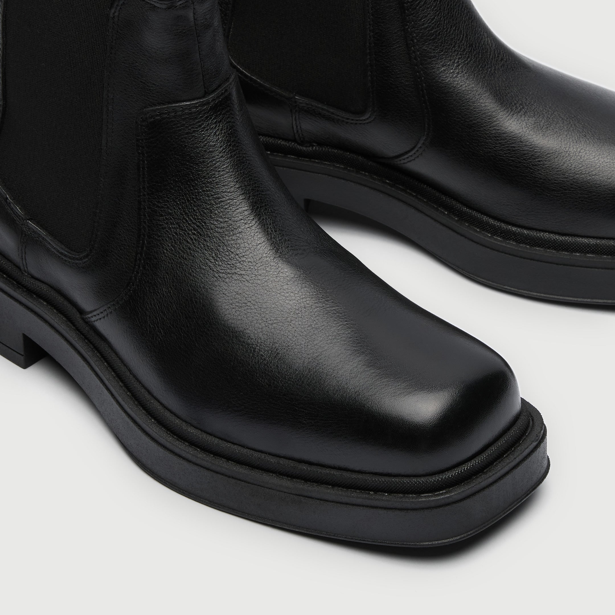 Walk London Mens Islington Chelsea Boot in Black Leather