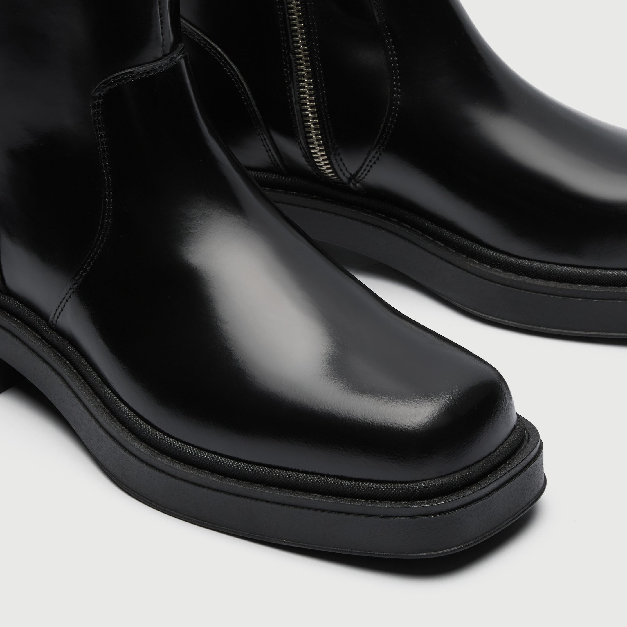 Walk London Mens Islington Inside Zip Boot in Black Leather