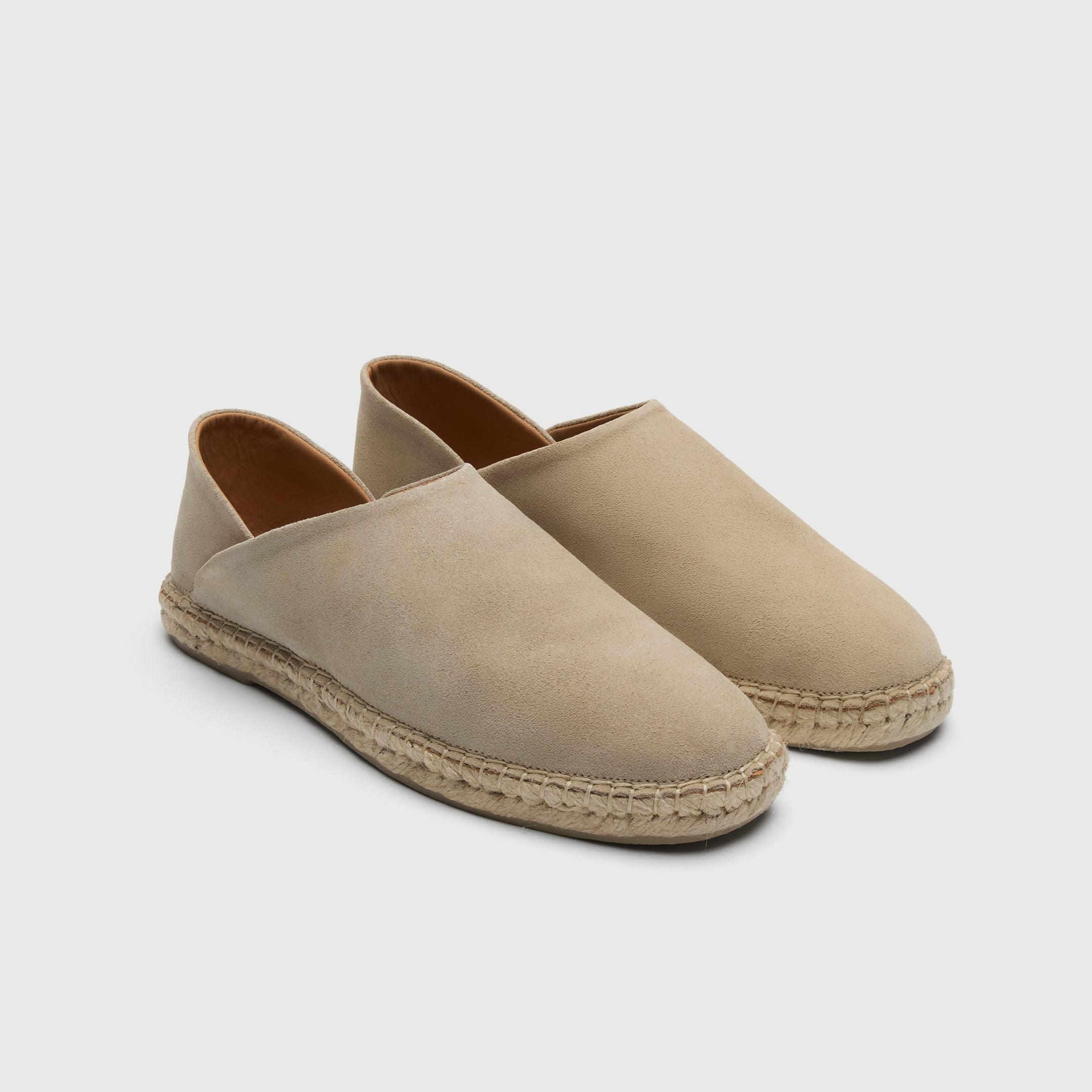 Walk London Messina Men's Beige Espadrilles in suede - three quarter view