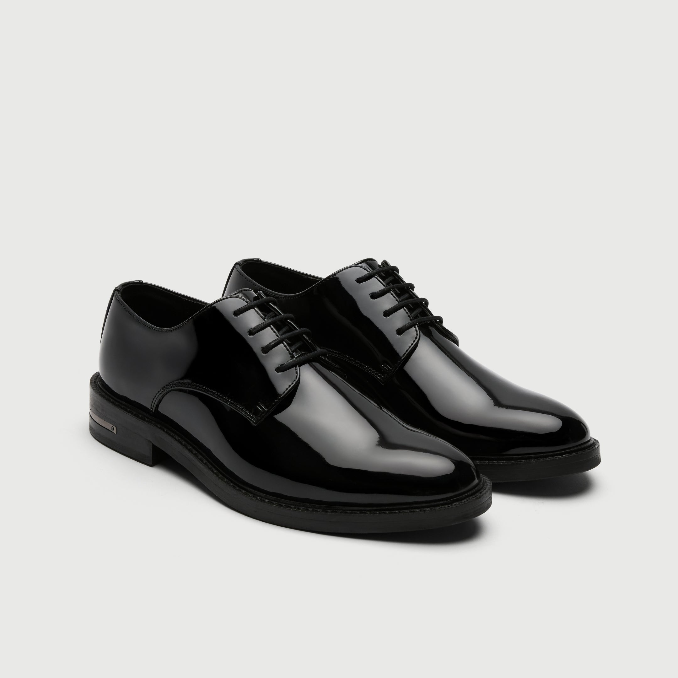WALK London Men's Oliver Derby Shoe in Black Patent Leather