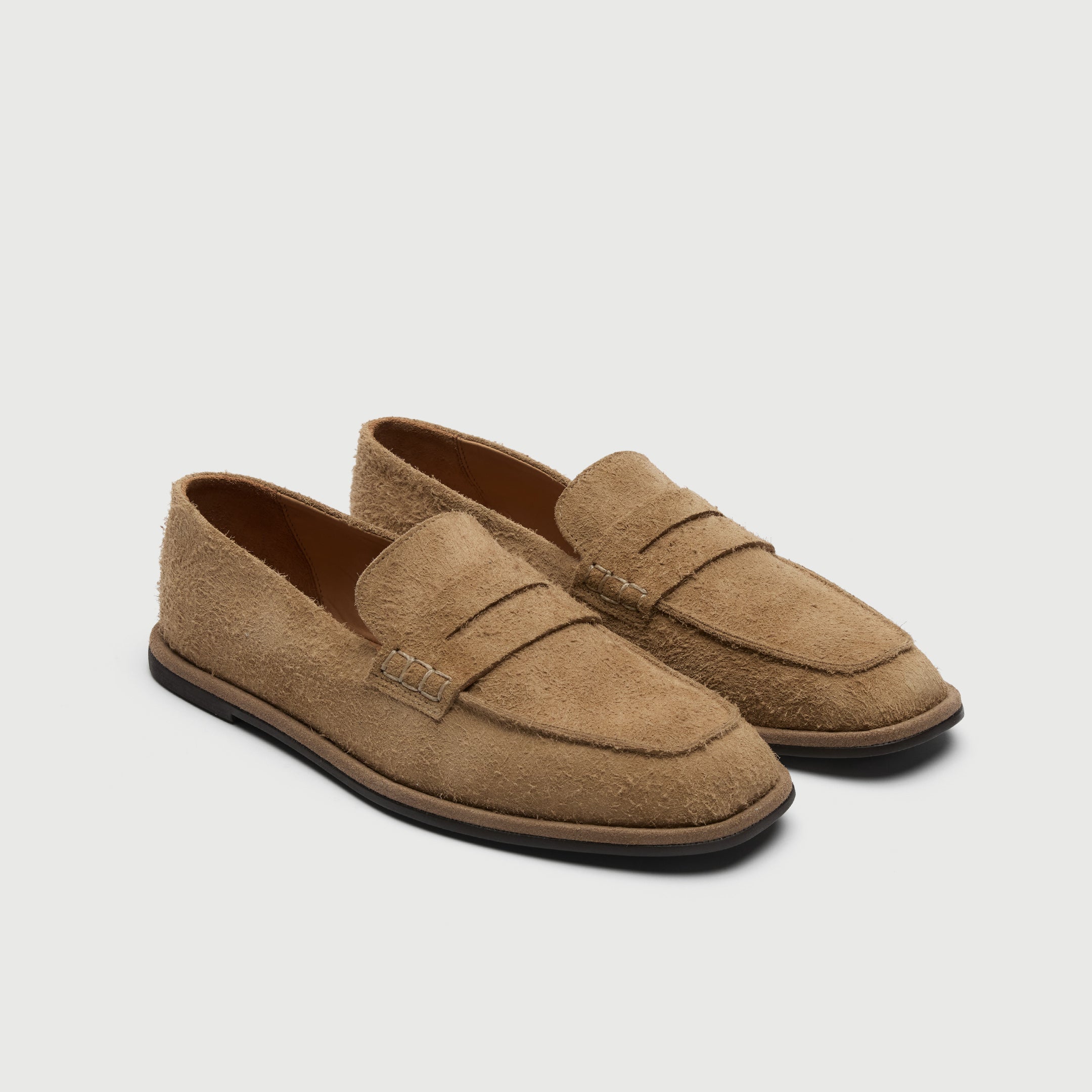 Video of man wearing Walk London Sorrento tan suede saddle loafers with black trousers