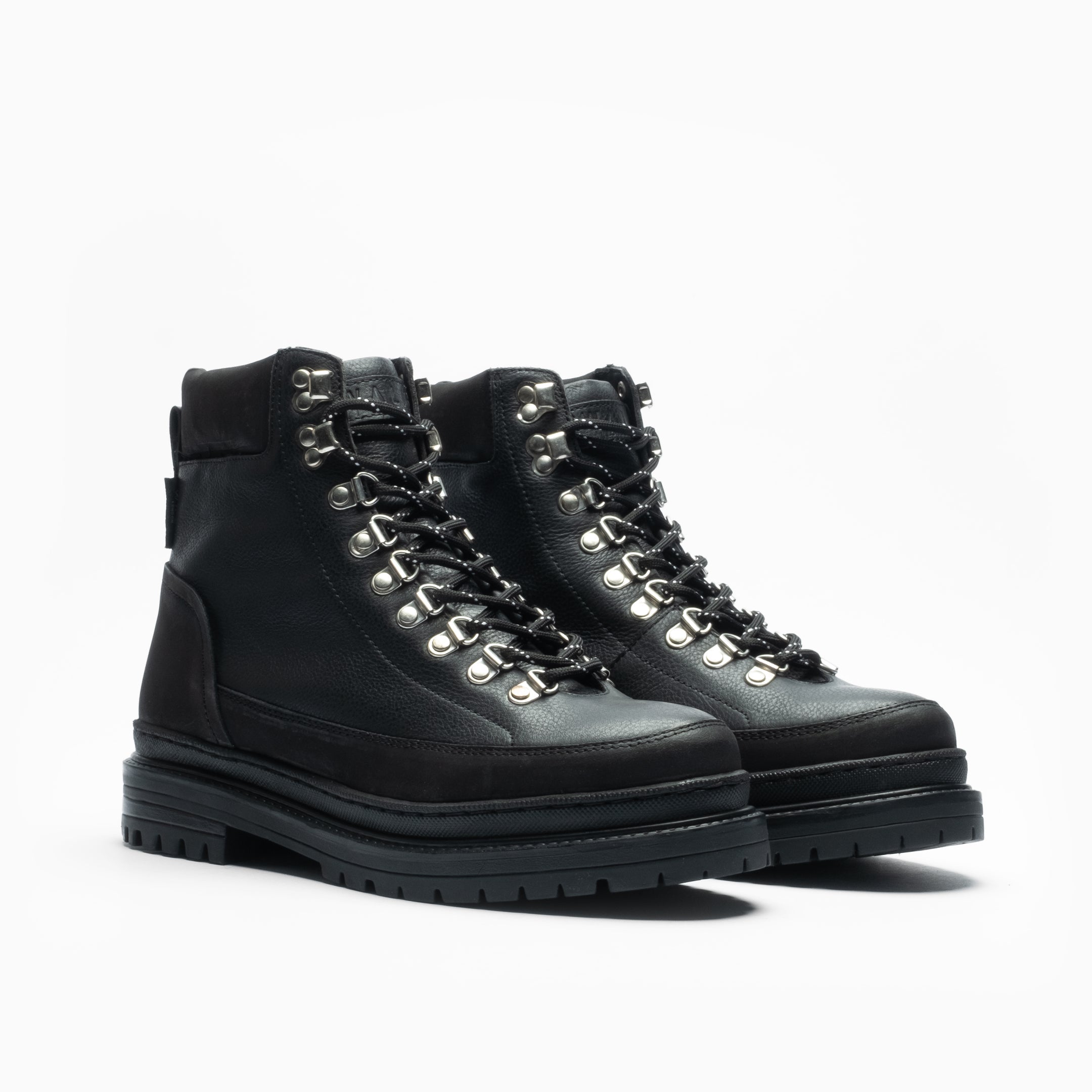 Walk London Mens Element Hiking Boot in Black Leather