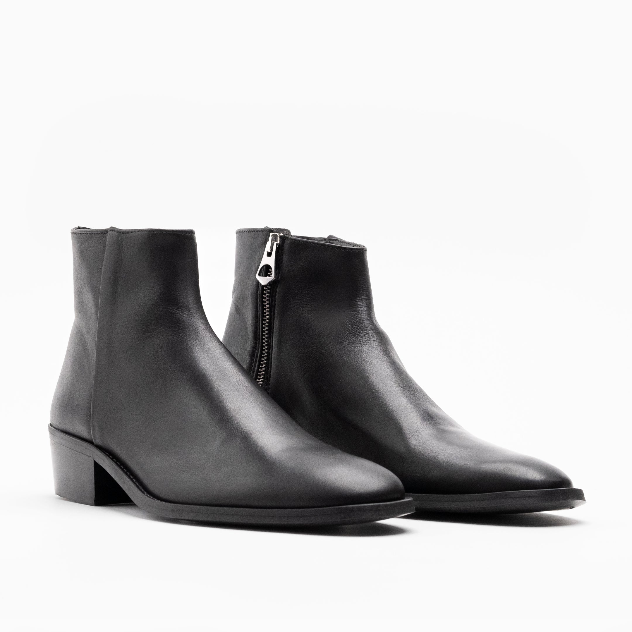 WALK London Mens Hoxton Low Cuban Zip Up Heel in Black Leather