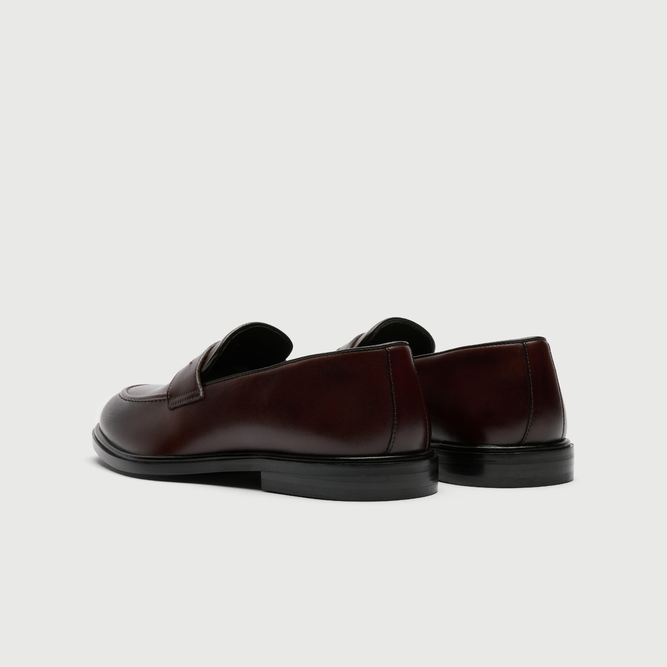 Walk London Putney Saddle loafer in brown leather
