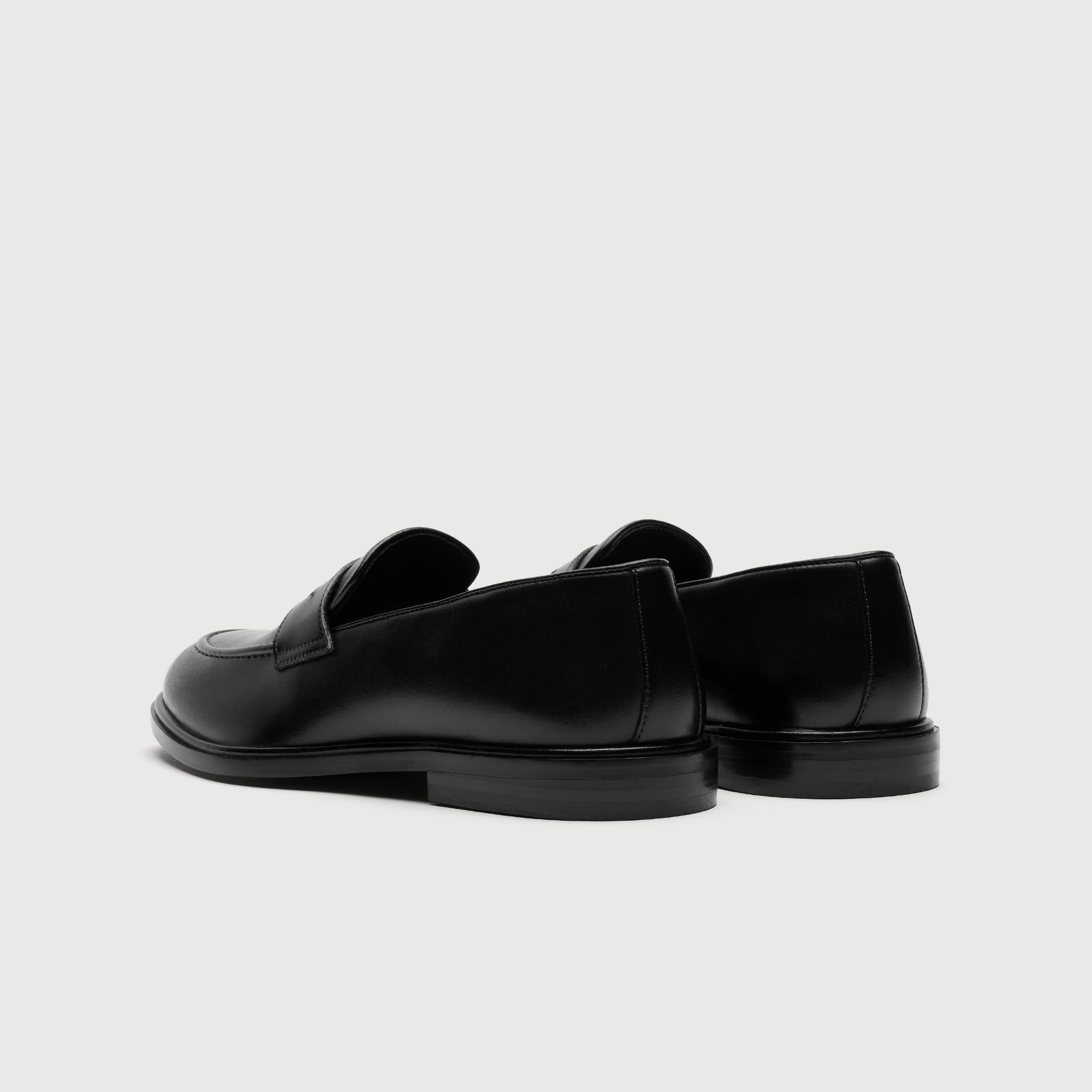 Walk London Putney Saddle loafer in Black leather