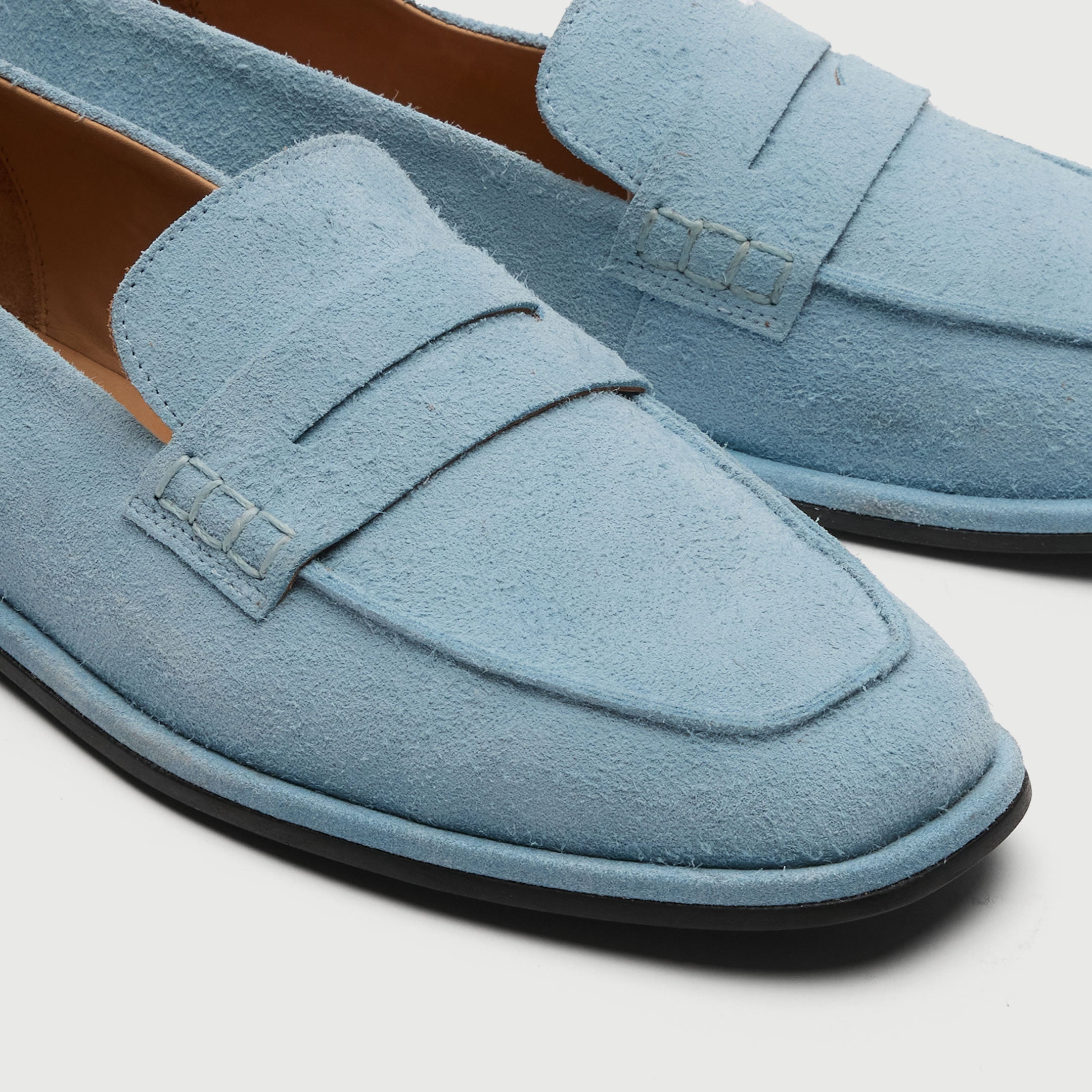 Walk London Sorrento Pale Blue Brushed Suede Saddle Loafer close up view of toe
