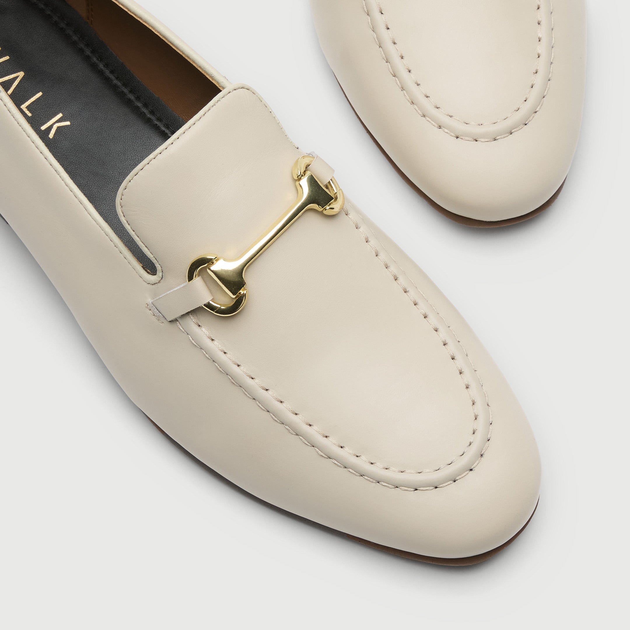 Walk London Mens Trent Trim Loafer in Off White Leather
