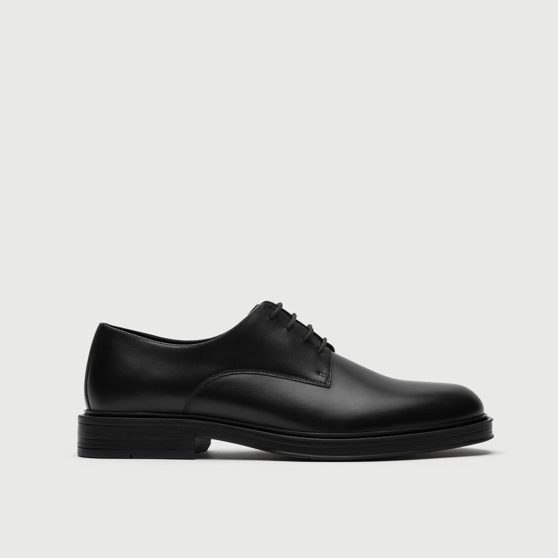 Walk London Vincent Black Leather Derby Shoe side view