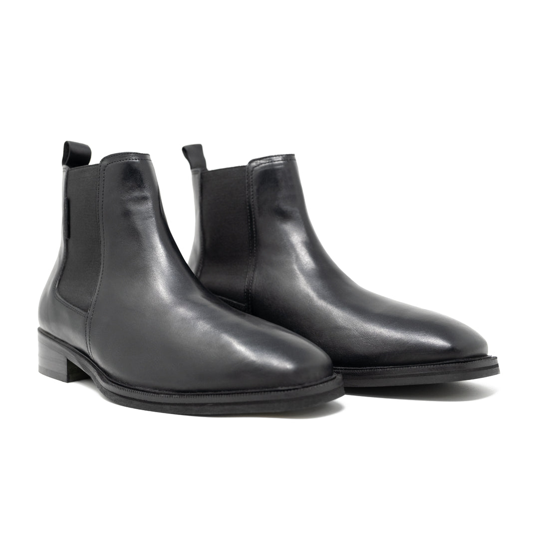 WALK London Austin Chelsea Black Leather