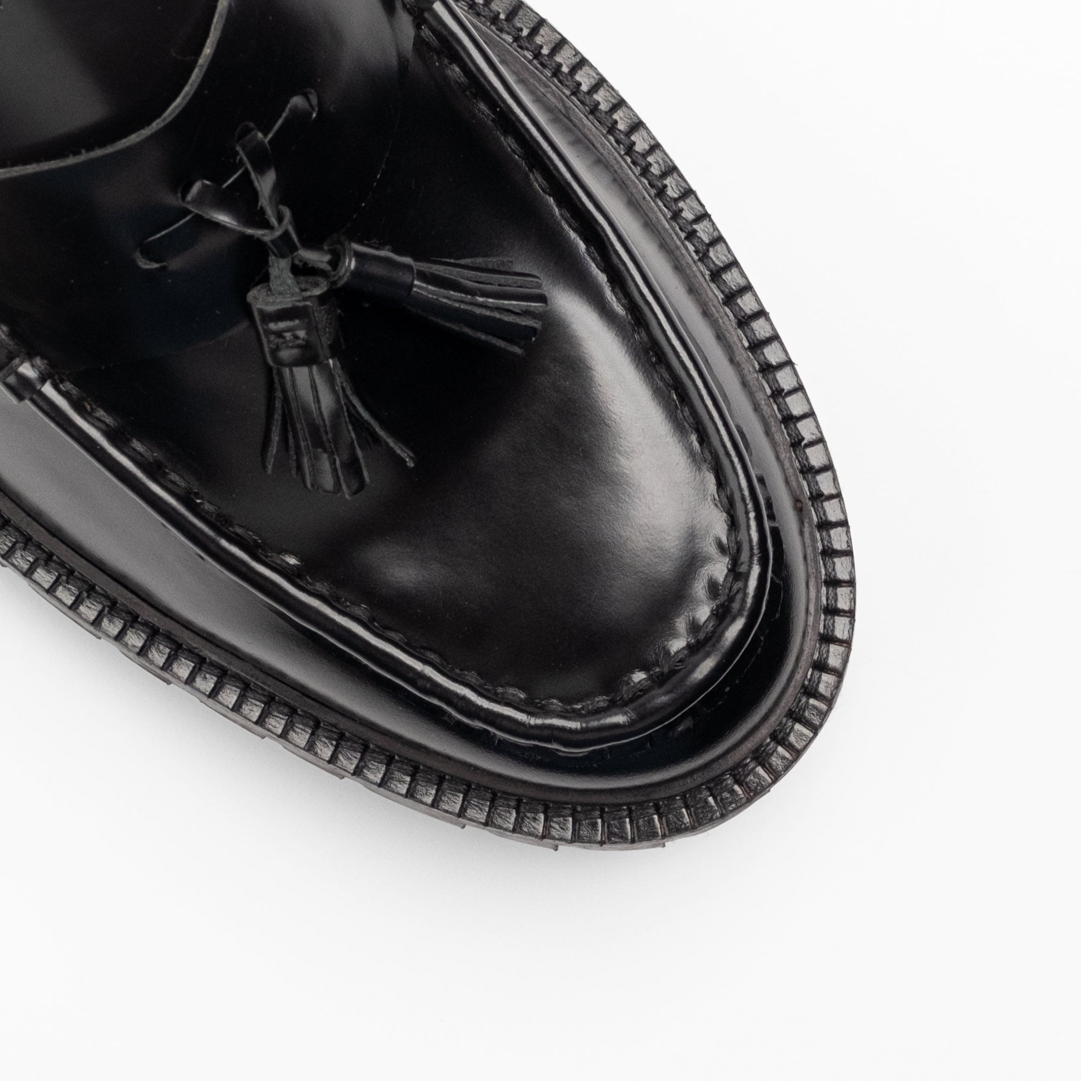 Walk London Mens Campus Tassel Loafer in Smooth Black Leather