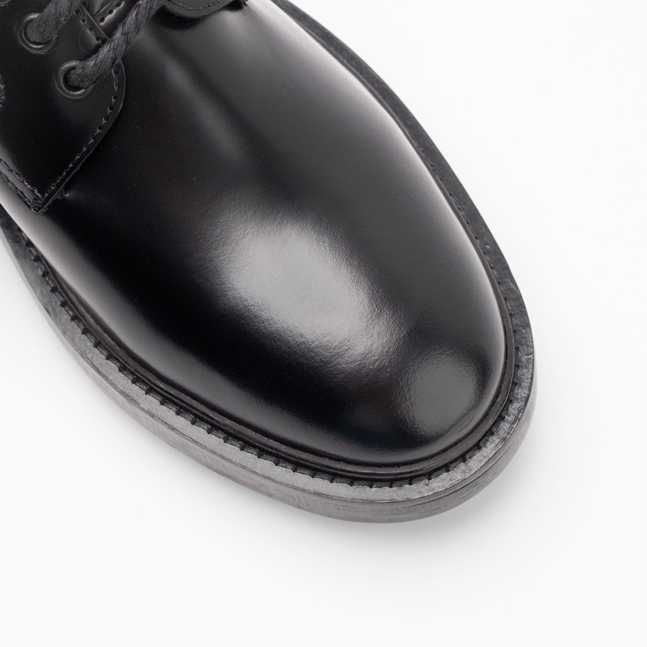 Walk London Mens Justin Derby Shoe in Smooth Black Leather