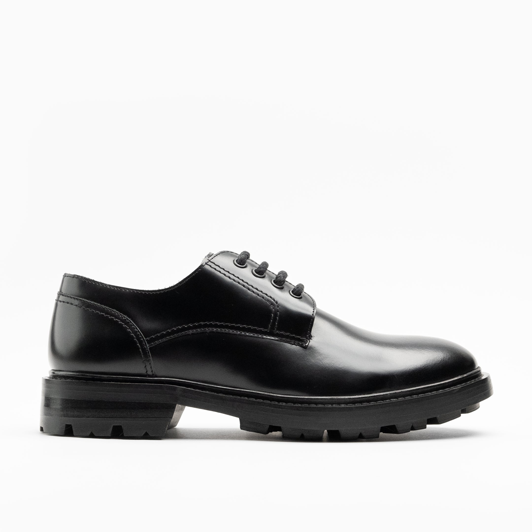 Walk London Mens Justin Derby Shoe in Smooth Black Leather