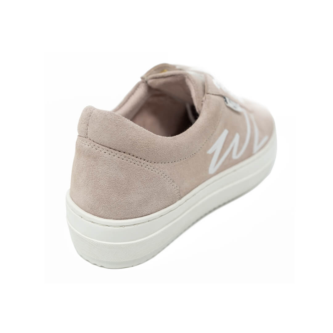 Malibu Sneaker