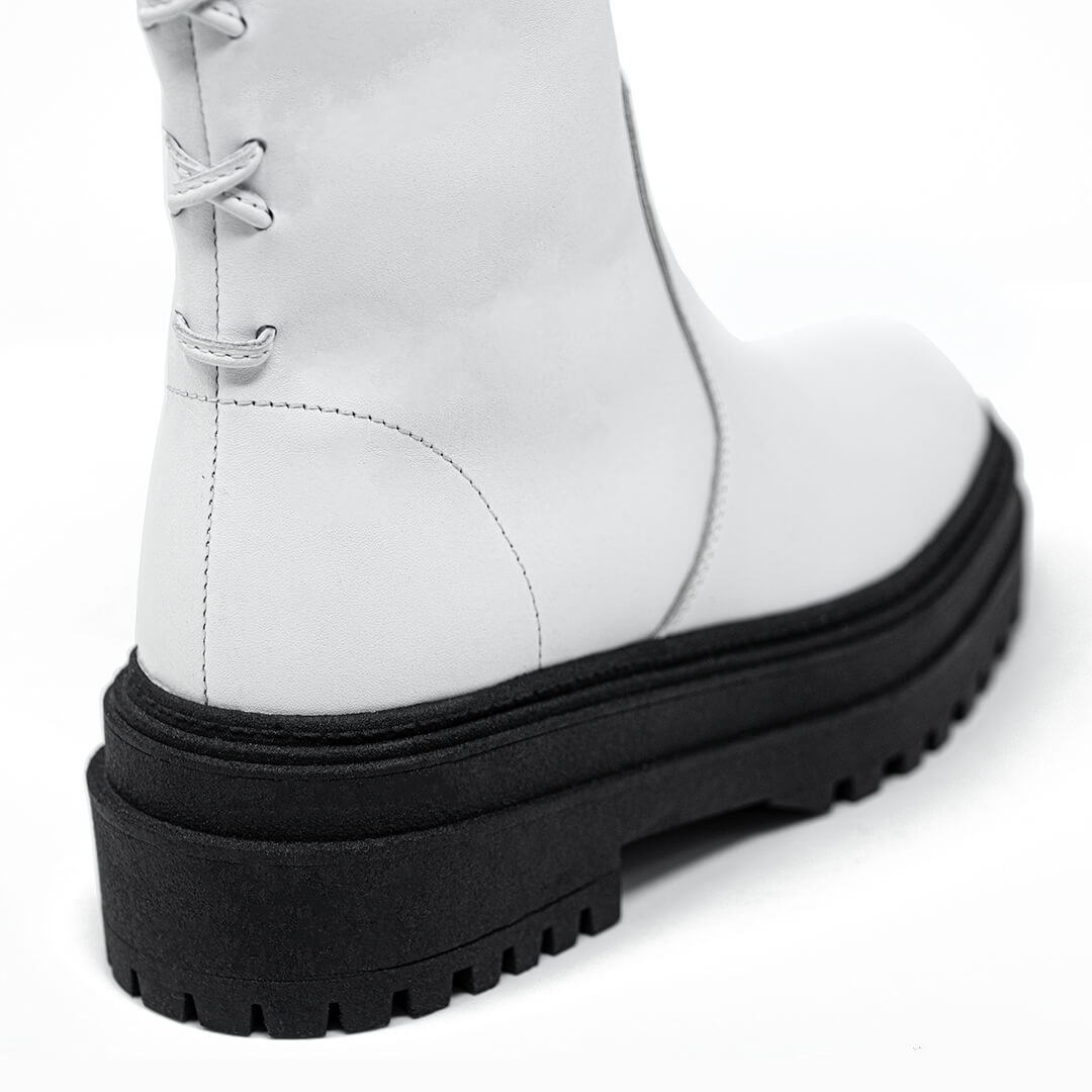 Margot Boot