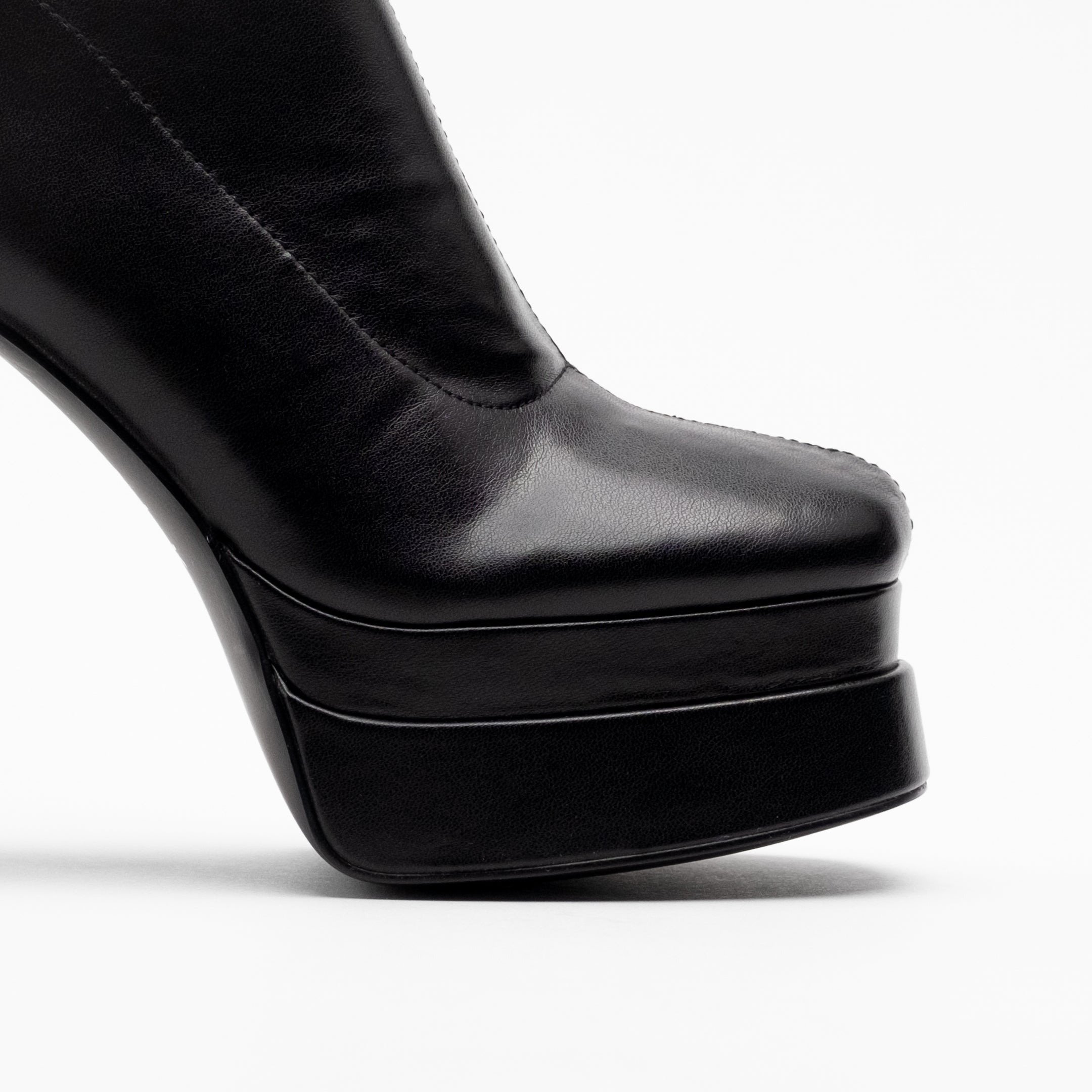 Walk London Womens Phoebe Platform Sock Boot in Black