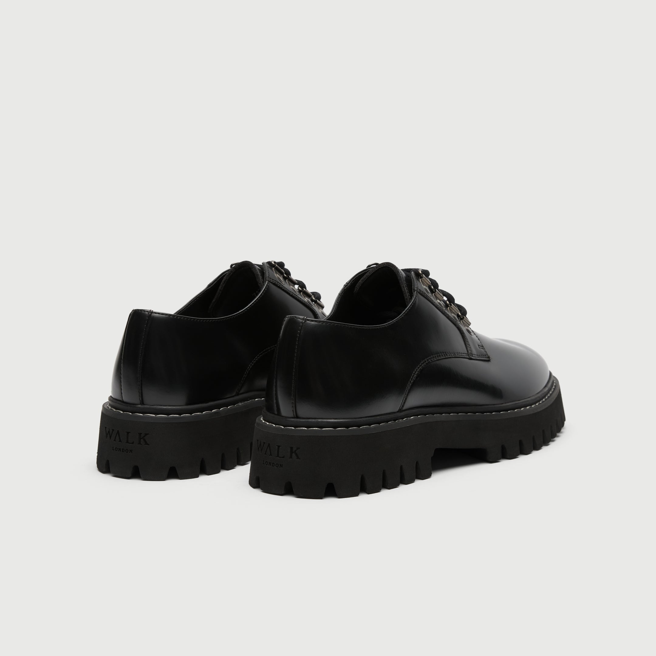 Walk London Bromley Hiking Shoes in Black Leather heel view