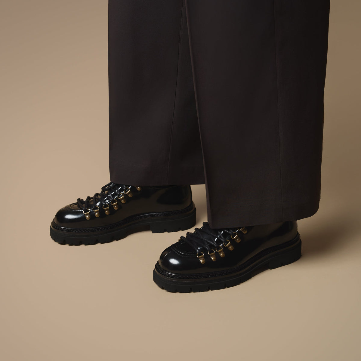 Hartford Hiking Shoe