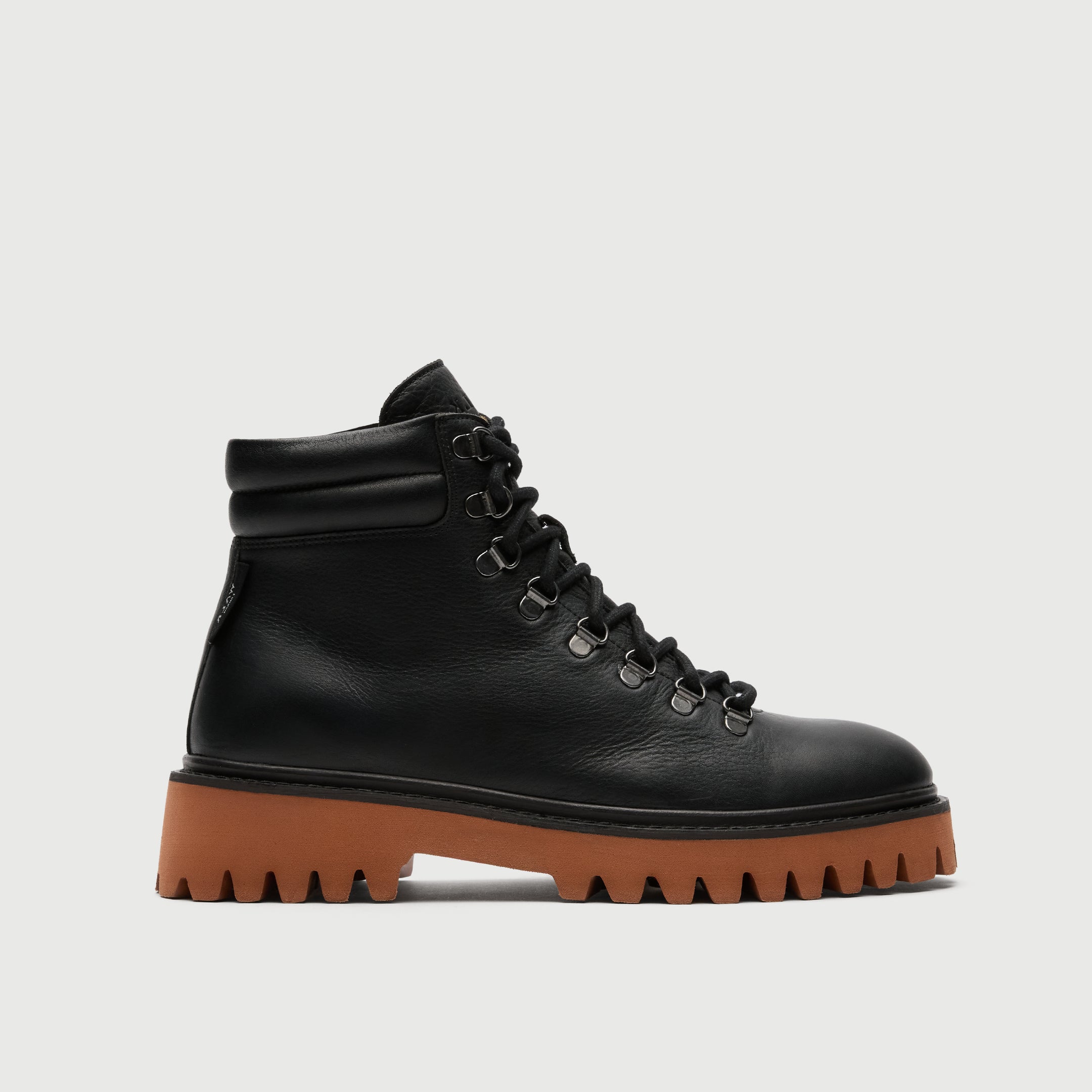 Walk London Shoes Hopper Hiking Boot in black leather and red sole