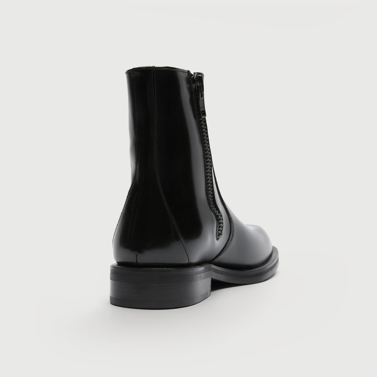 Walk London Lambeth Seam Zip Boot in Black Smooth Leather heel view showing inside zip