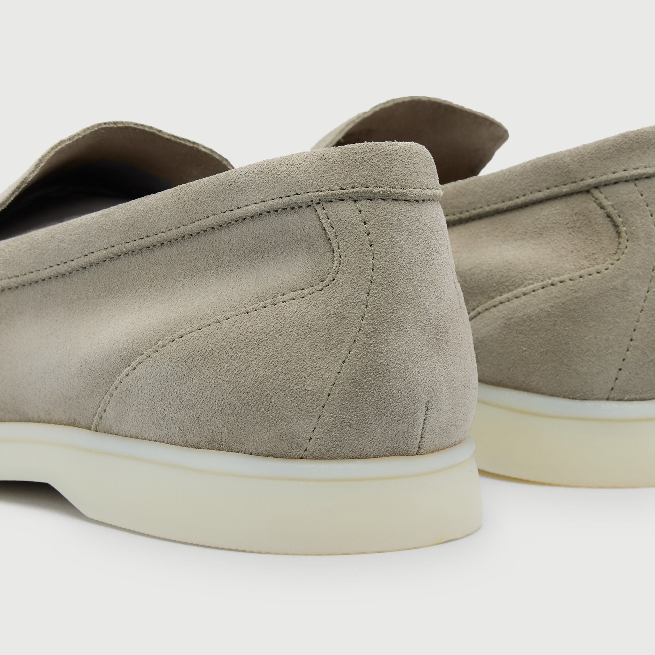 Walk London Mens Monaco Slip On Loafer in Pebble Suede