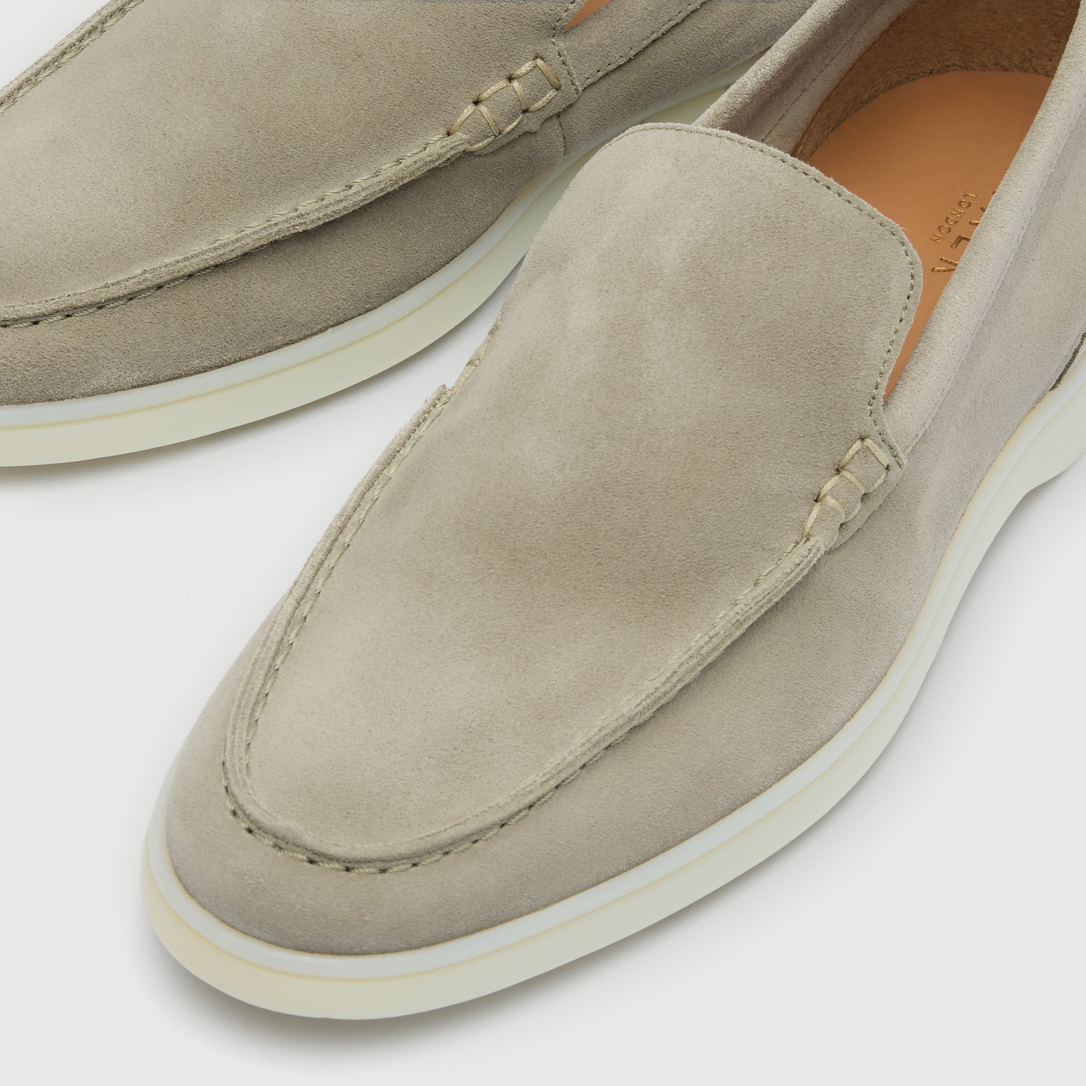 Walk London Mens Monaco Slip On Loafer in Pebble Suede