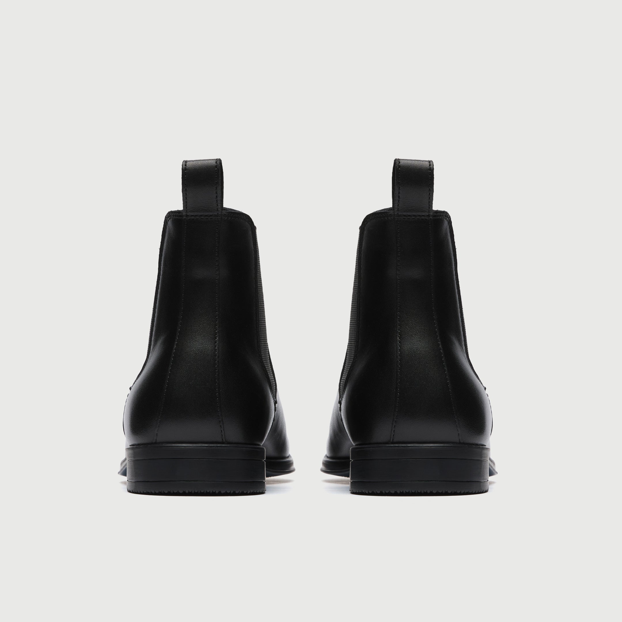WALK London Mens Oscar Chelsea Boot in Black Leather