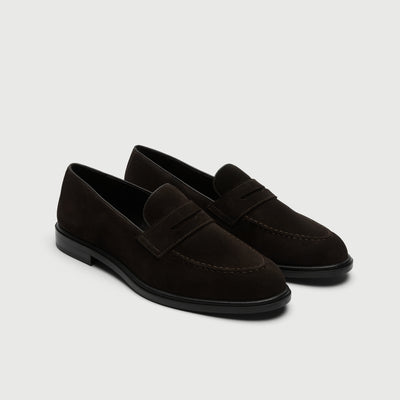 Video of man wearing Walk London Putney Brown Suede Saddle Loafers with cream trousers