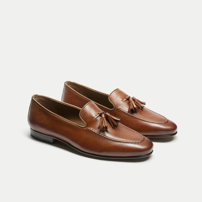 Walk London Mens Trent Tassel Loafer in Tan Leather