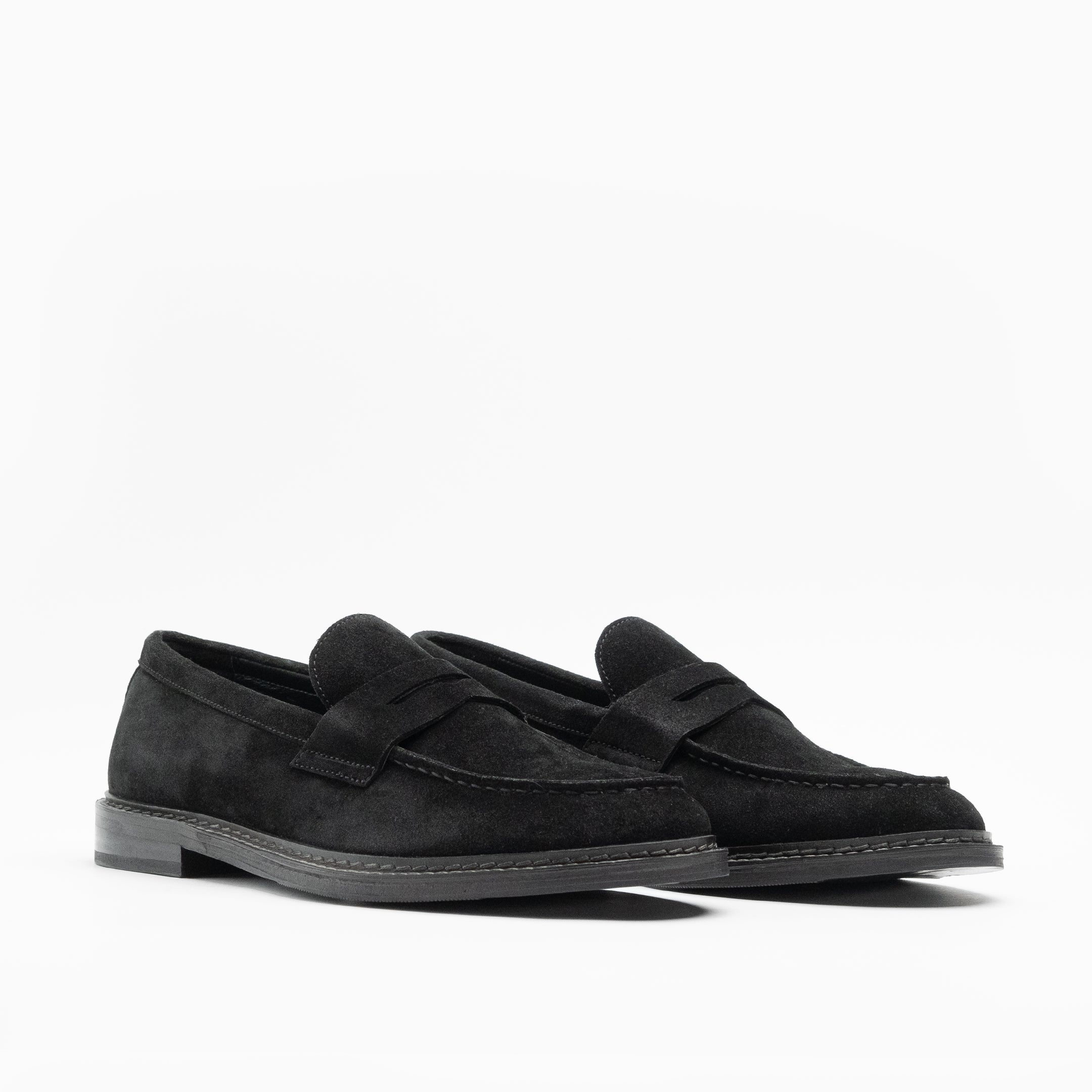 Walk London Mens Valentine Saddle Loafer in Black Suede