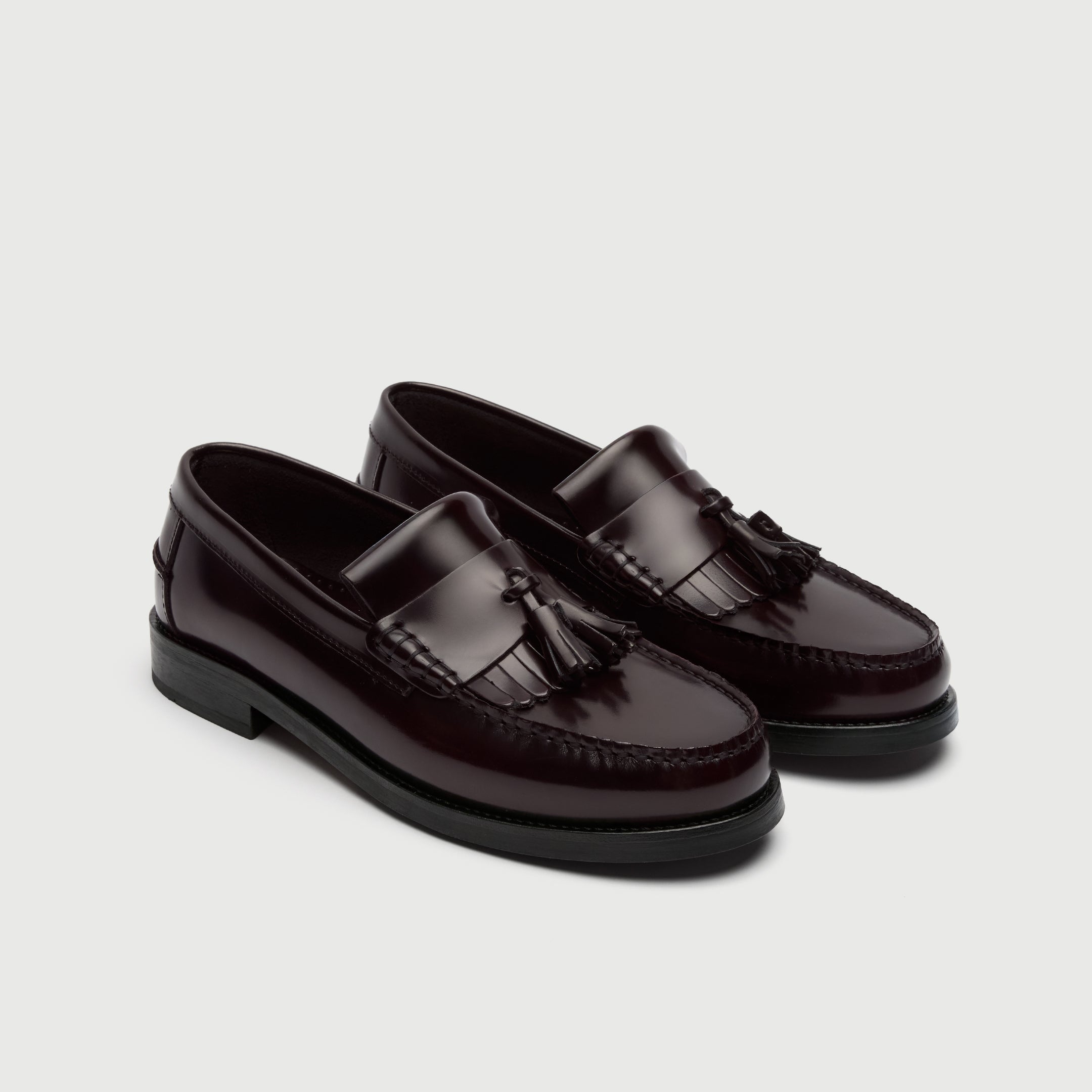 Walk London Dalston Fringe Tassel Loafer Burgundy Side