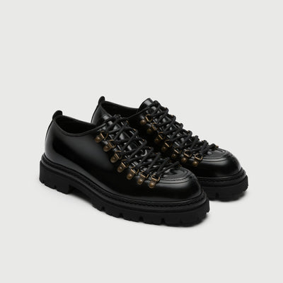 Walk London Mens Hartford Hiking Shoe in Black Patent Leather