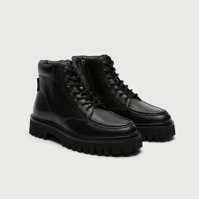 Walk London - Pair of Hopper Apron Black leather boot on a light Gray background