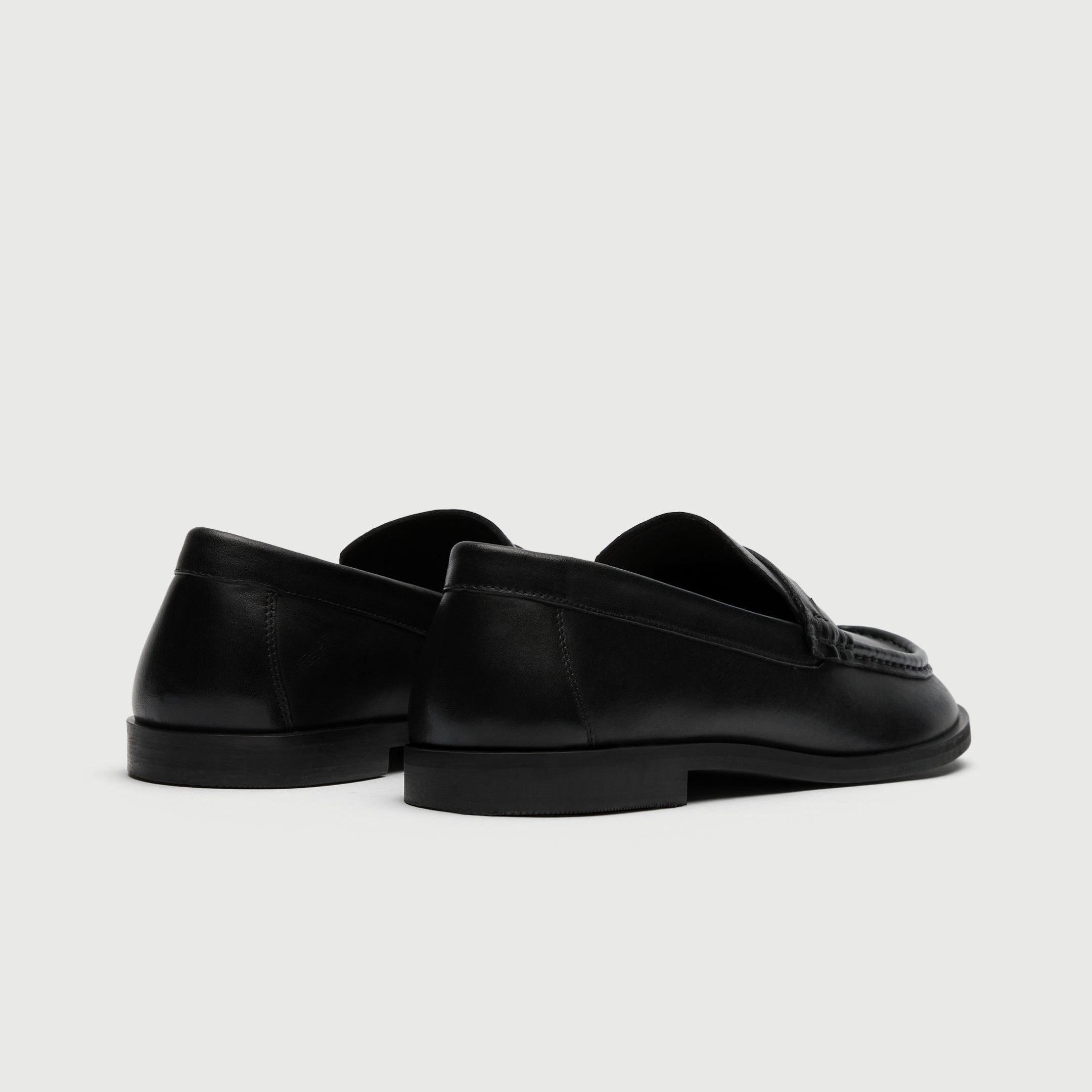 Roma Black Leather Saddle Loafer heel view