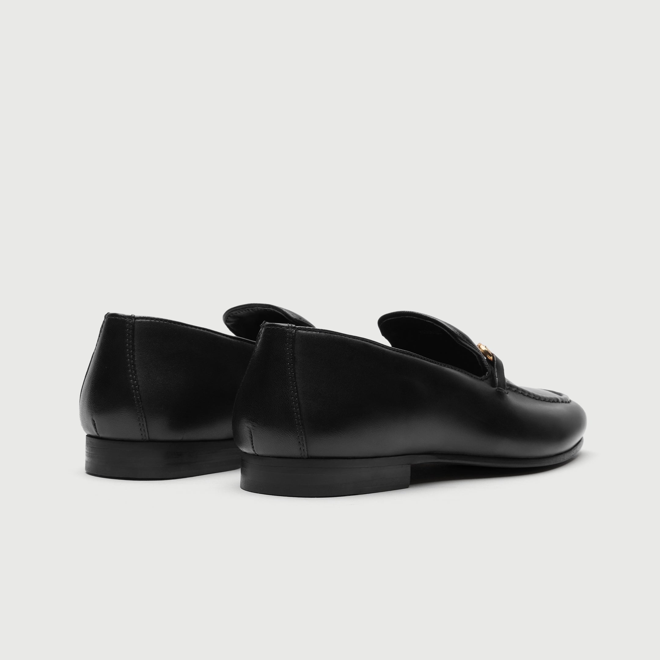 Walk London Mens Trent Trim Loafer in Black Leather