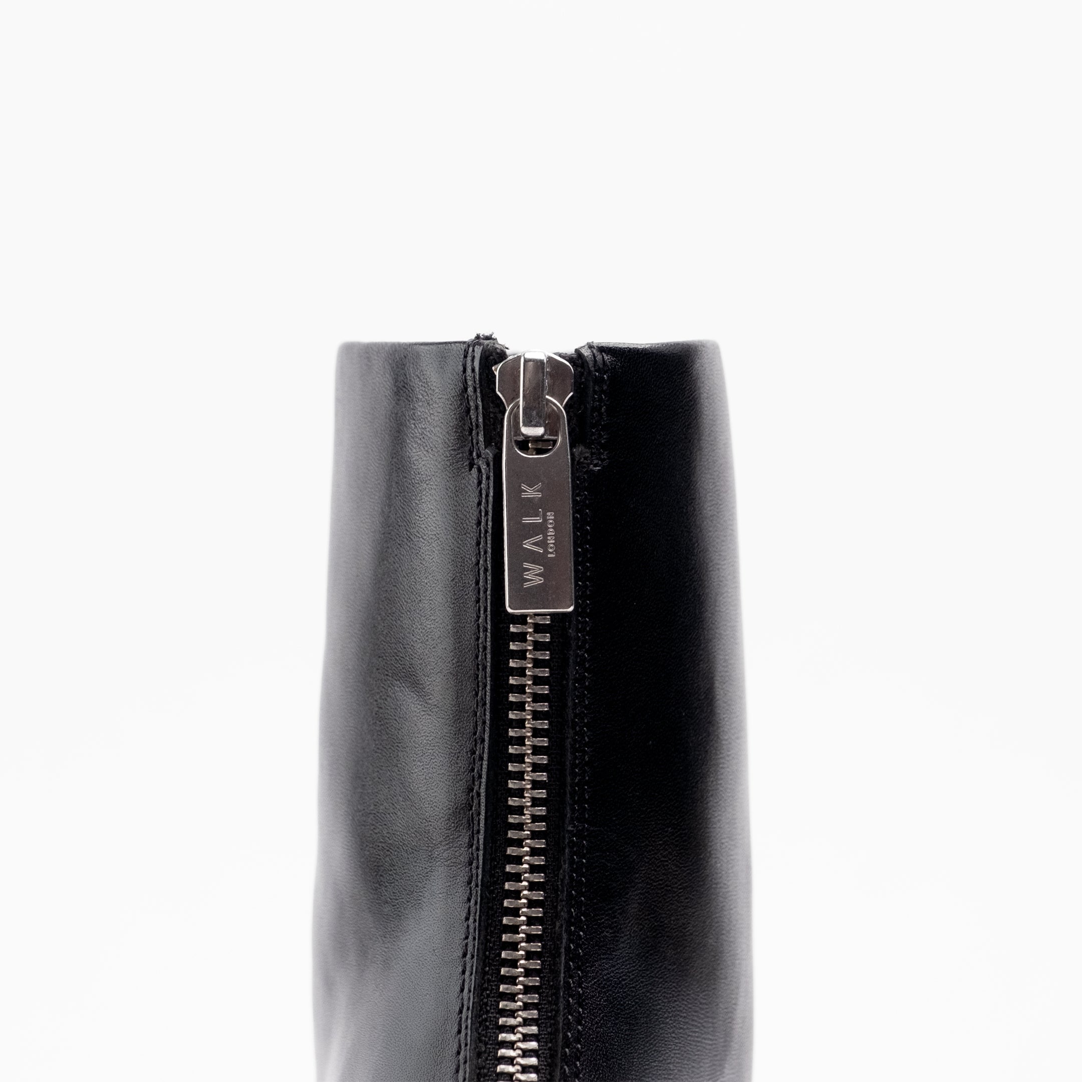 Walk London Womens Frankie Back Zip Boot in Black Leather