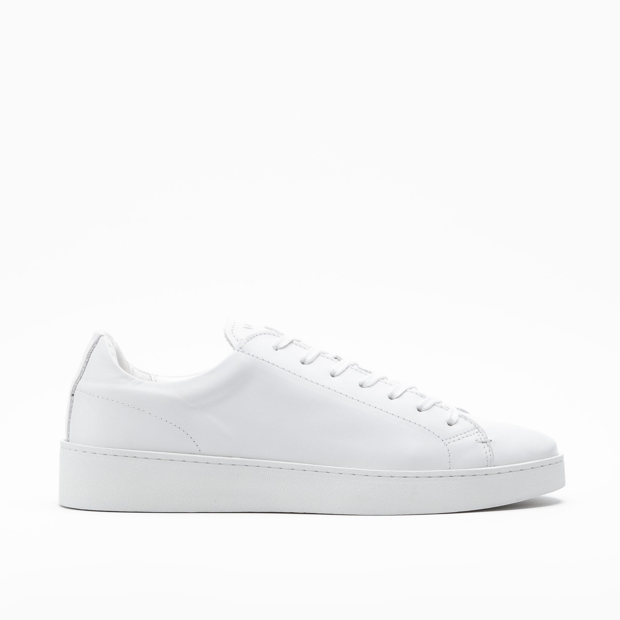 Walk London Mens Marco Trainer in White Leather